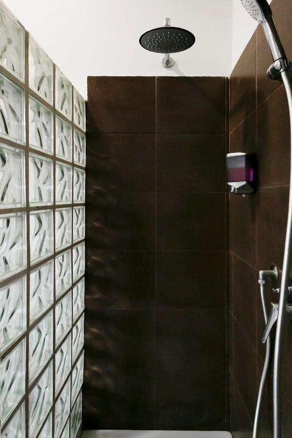 Dm69 - Termini Monti Crossroads Hotel Rome Bagian luar foto